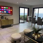 Arc-en-ciel 5 Star App A With Stunning Seaview