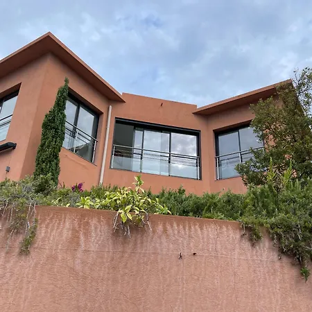 Arc-en-ciel 5 Star App A With Stunning Seaview Apartament
